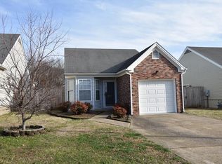 521 Southwind Dr, Hopkinsville, KY 42240