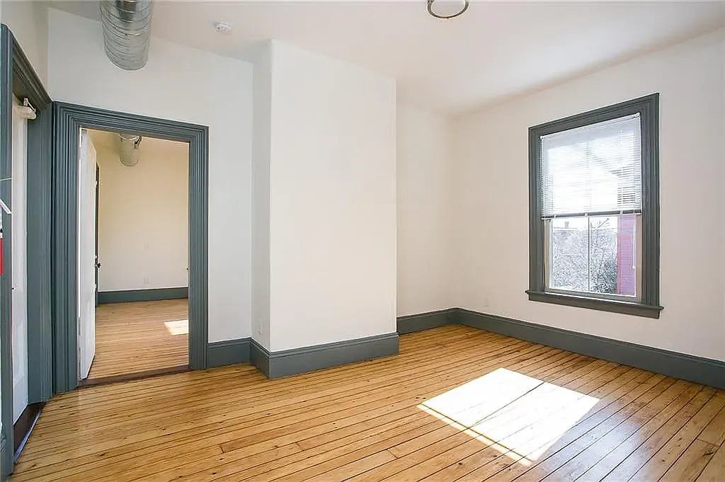 1 bed, 665 sqft, $1,900 — Photo 3