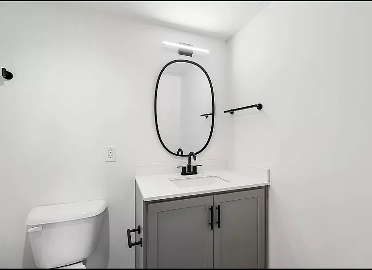 505 Washington St #1A — Photo 7