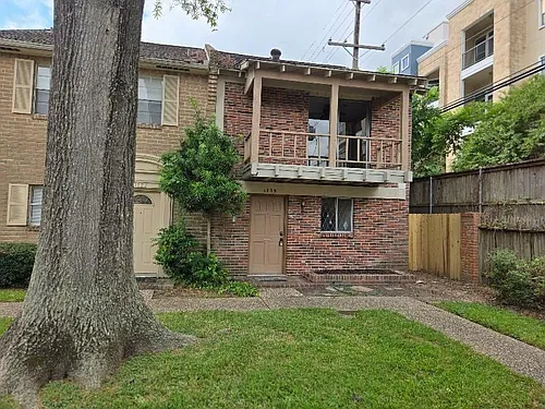 1779 Saxony Ln Photo 1