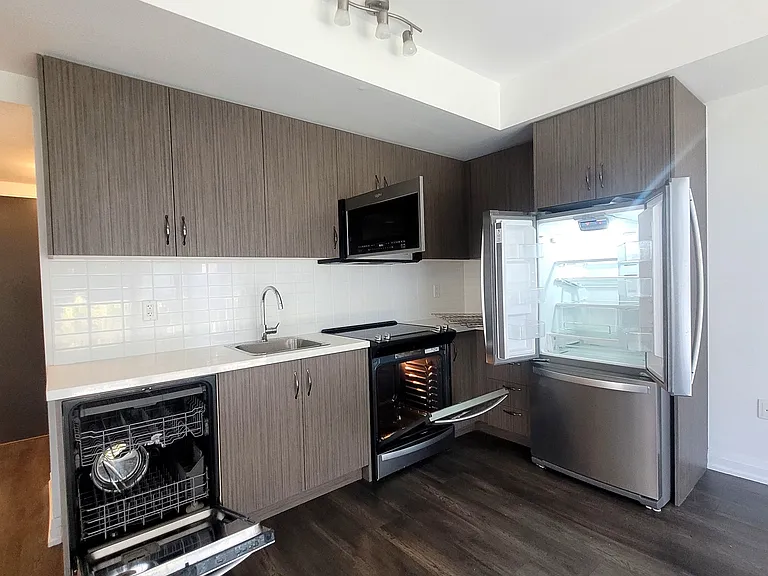 85 Attmar Dr #230 — Photo 8