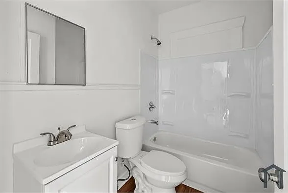 4 bed, $1,500 — Photo 3