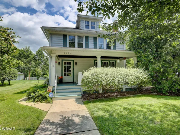 1206 Lafayette Pkwy, Williamsport, PA 17701