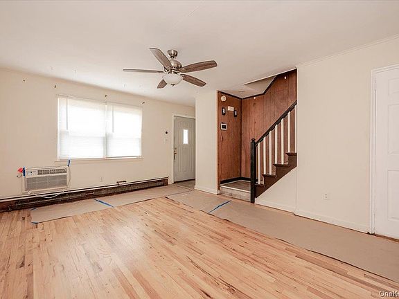 4th image of 1021 229th St
