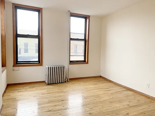 Rented by Compass | media 3