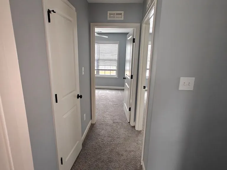 530 Brawley St — Photo 15