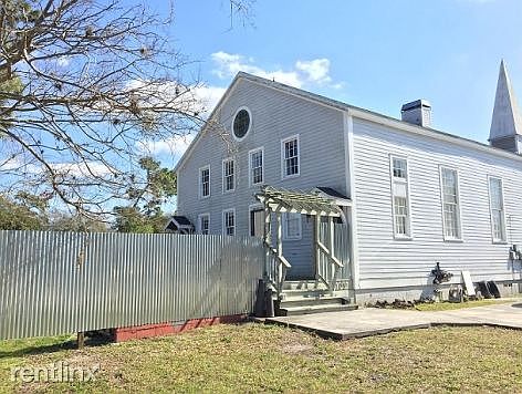 1st image of 4105 N Oakdale Ave