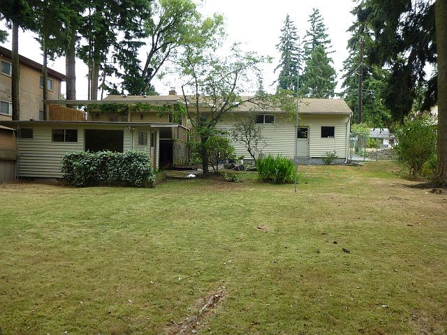 1st image of 19622 69th Pl W