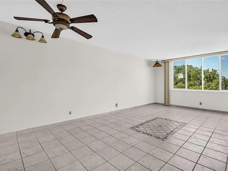 6158 Palma Del Mar Blvd S #505 — Photo 5