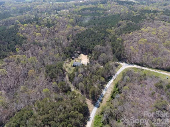 245 Ivy Rd, Polkton, NC 28135