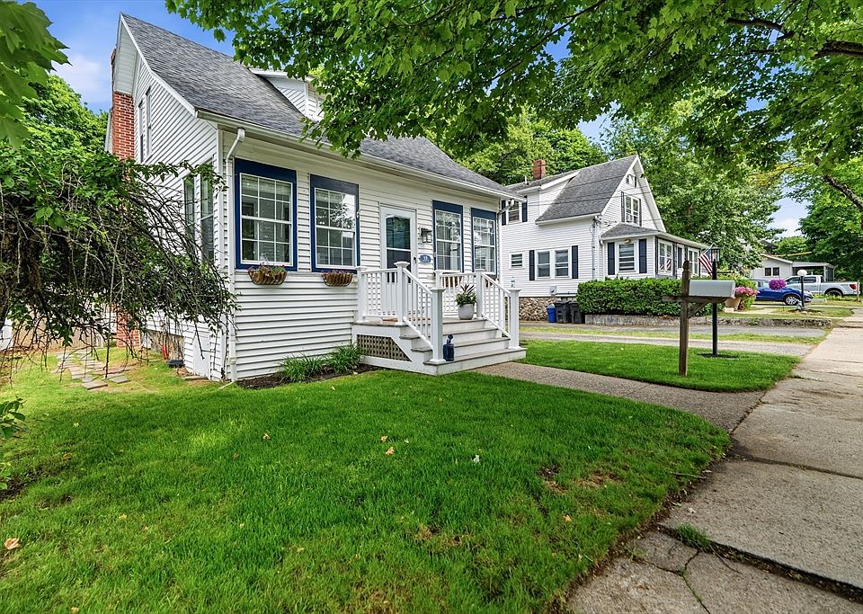 1st image of 12 Brackett Ave
