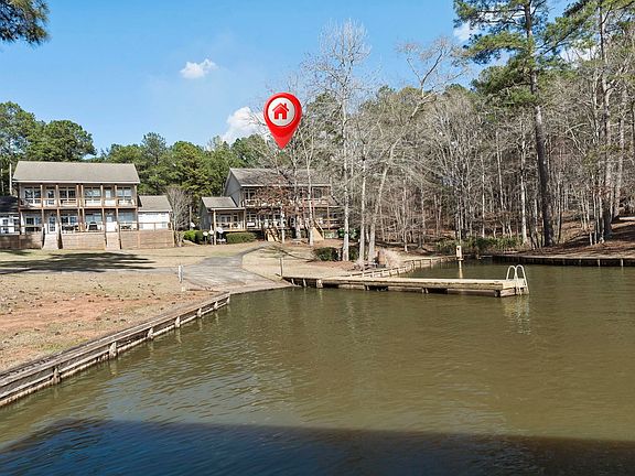 2nd image of 655 Sandy Run Dr