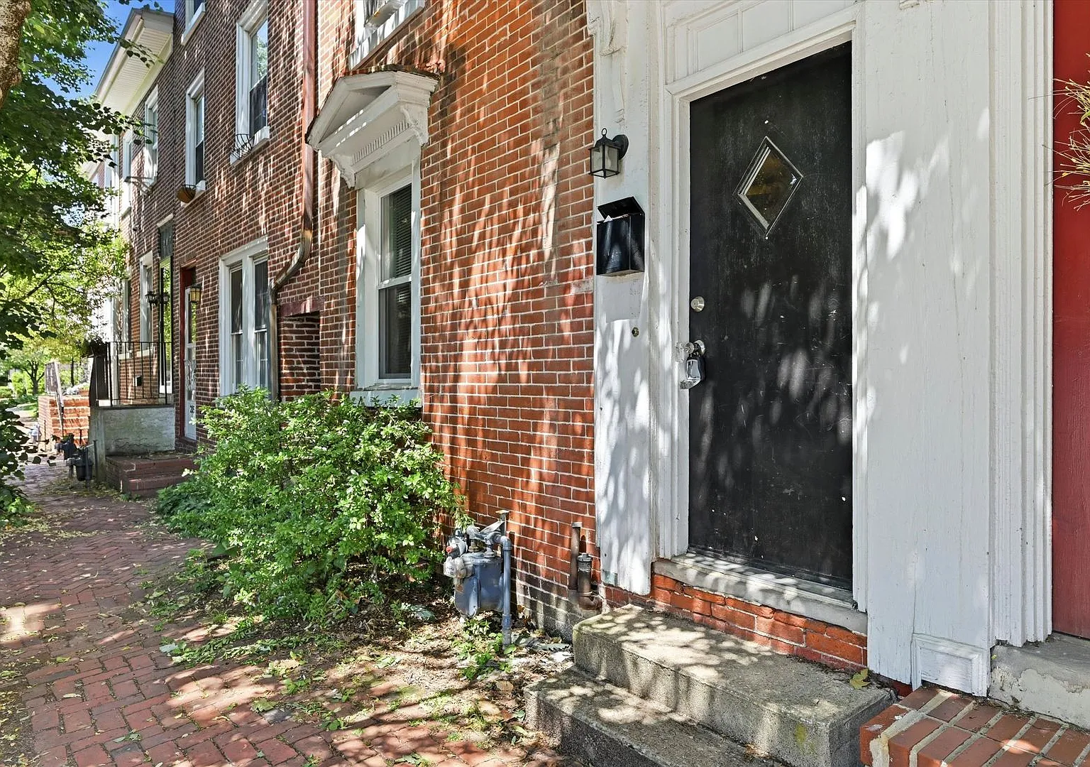 4-Bedroom Student Rental in the Heart of West Chester Available June 2027! — Photo 2