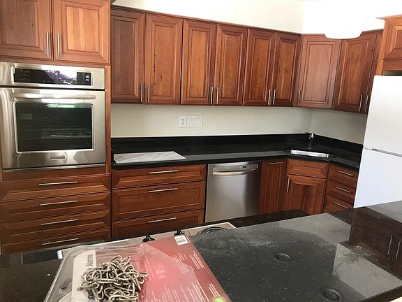 4th image of 3510 Astoria Ct
