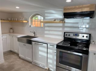 2204 Terry St, Houston, TX 77009