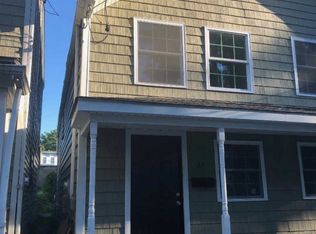 29 Miles Ave, Bordentown, NJ 08505