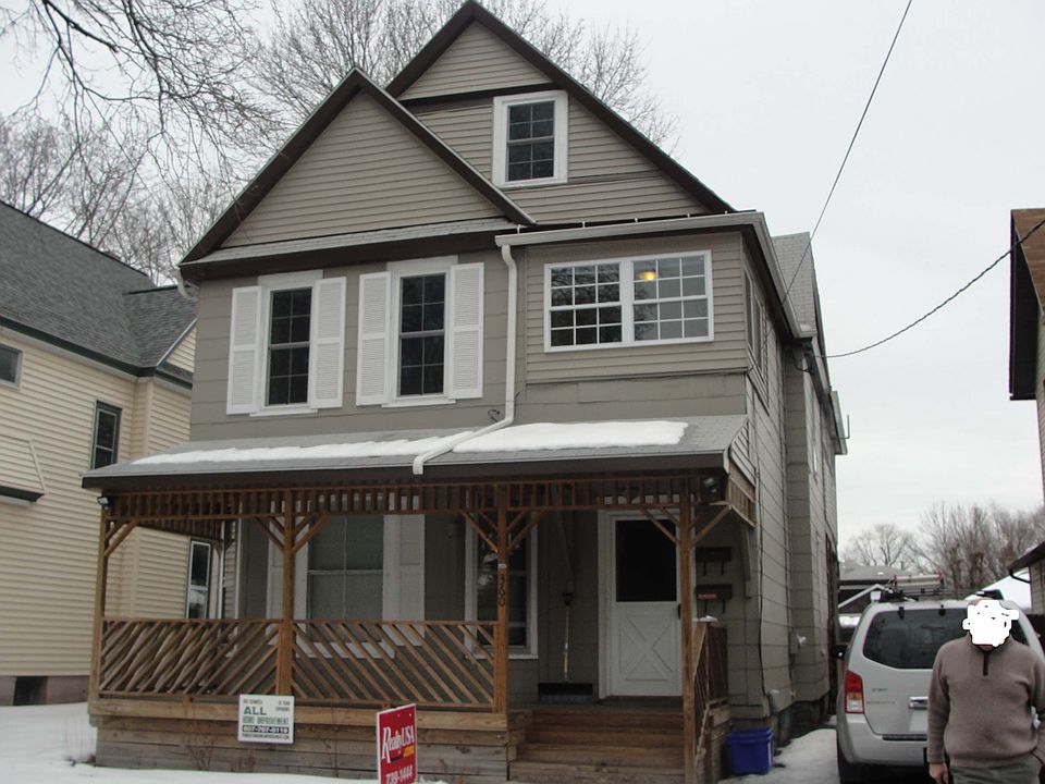 Front of House/Porch