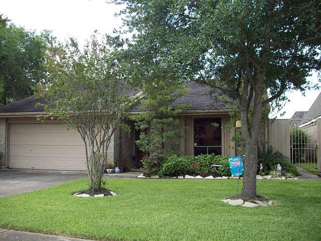1st image of 11927 River Meadow Ln