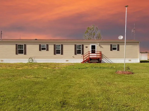 300 N Main St, Veedersburg, IN 47987