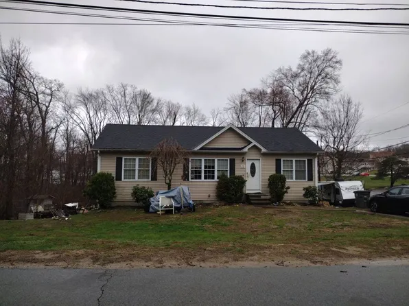 22 Congdon St, Coventry, RI 02816