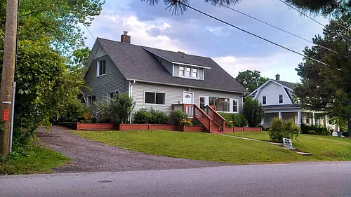 Cleveland Ave Photo 1