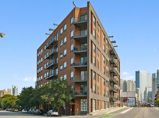 859 W Erie St APT 407, Chicago, IL 60642