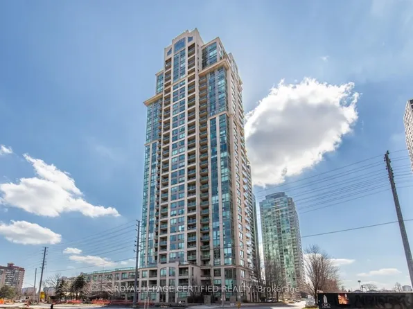 3504 Hurontario St, Mississauga, ON