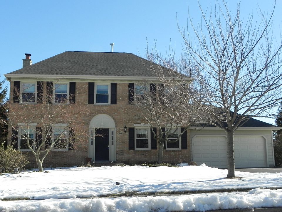 1st image of 22 Columbine Cir