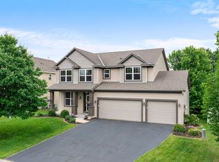 18285 Dunbury Ave, Farmington, MN 55024