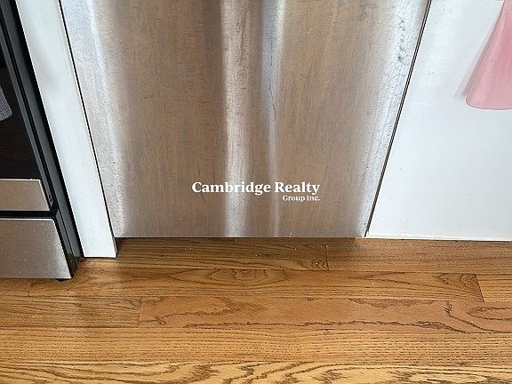 4th image of 58 Mansfield St #3T