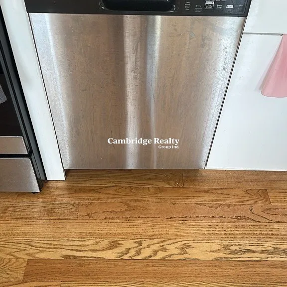 58 Mansfield St #3T — Photo 4