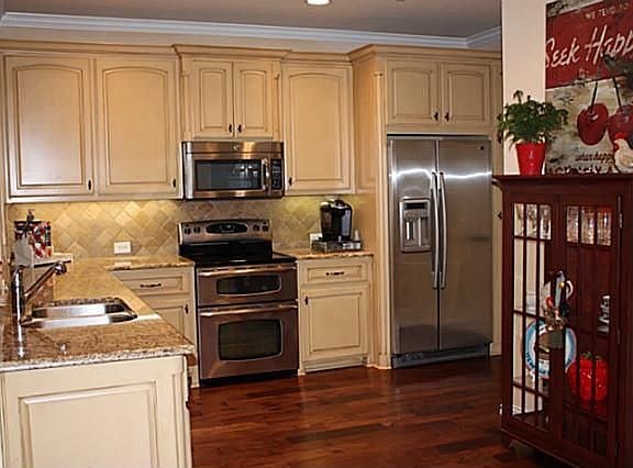 2nd image of 3075 Willow Grove Blvd APT 1904