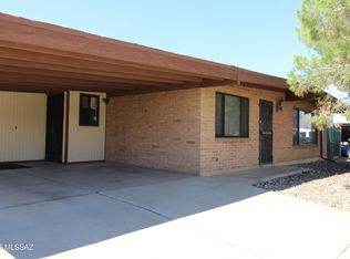 2340 S Calle Cordova, Tucson, AZ 85710