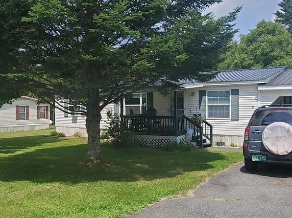 41 Robin Lane, Lyndon, VT 05851