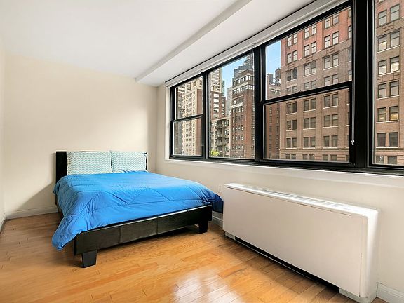 2nd image of 225 E 36th St APT 4D