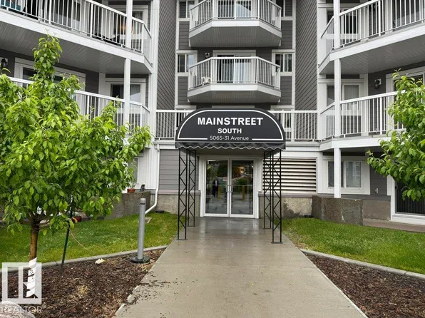 5065 31st Ave NW #218, Edmonton, AB T6L 6S5