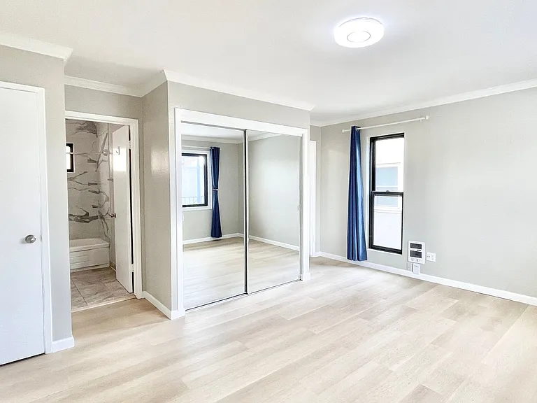 140 Montecito Apartments — Photo 2