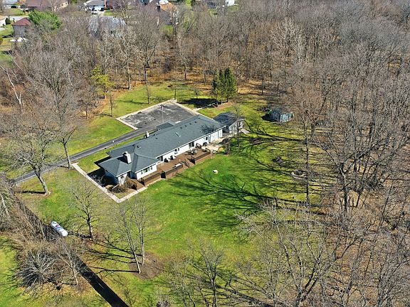 5th image of 2 Rohe Ln