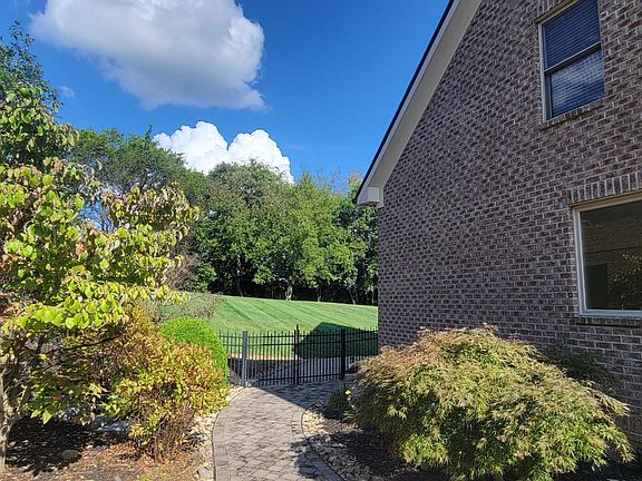 5th image of 550 Stone Villa Ln