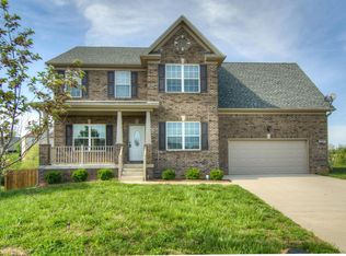 622 Napa Valley Ct, Vine Grove, KY 40175