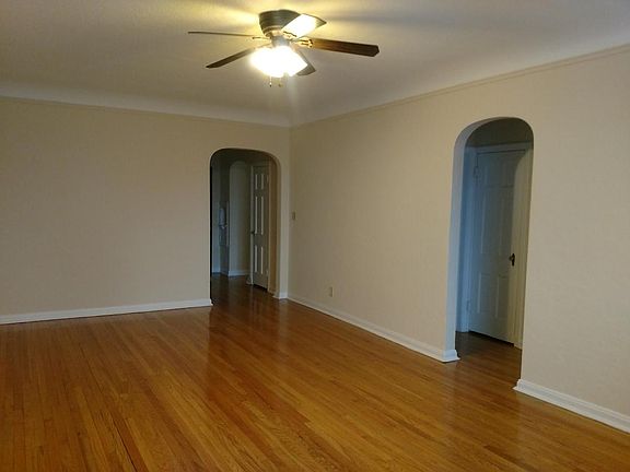 5th image of 15324 Clifton Blvd APT 202