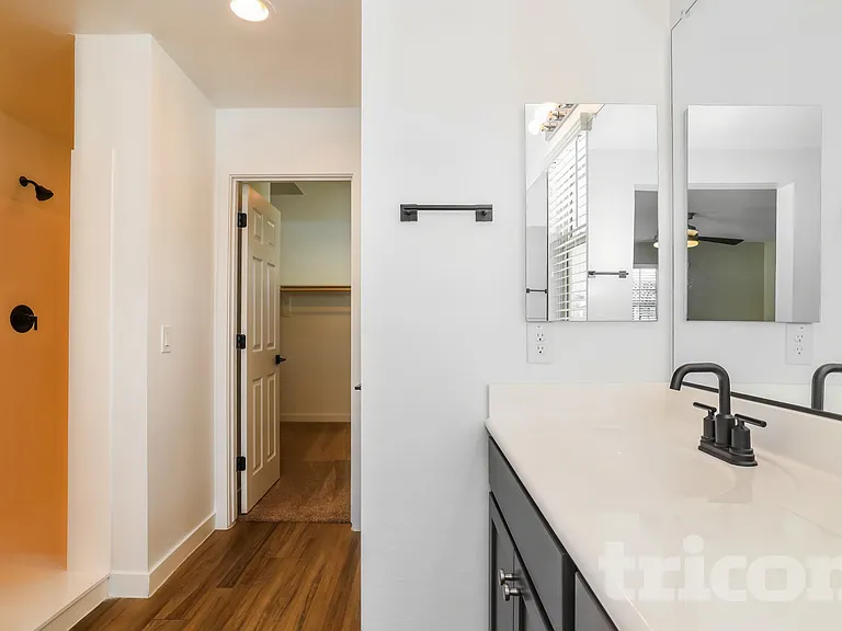 9306 E Strobe Ave — Photo 10