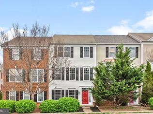 4996 Centreville Farms Rd, Centreville, VA
