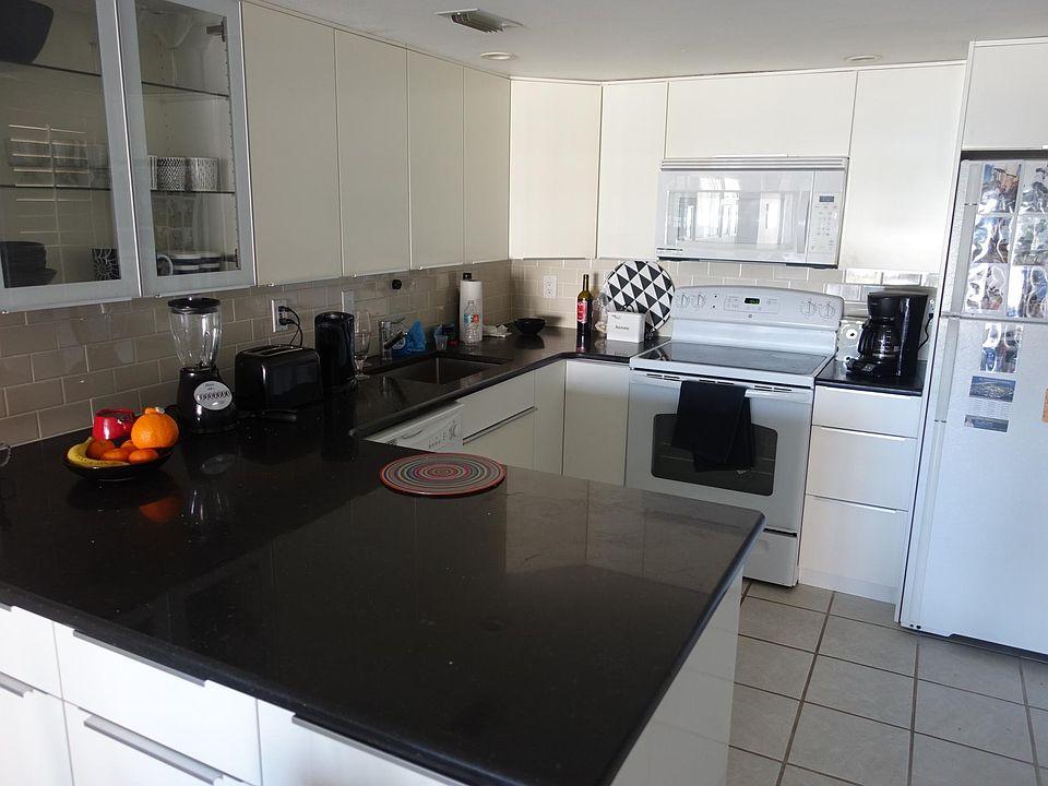 1st image of 845 Benjamin Franklin Dr Unit 207