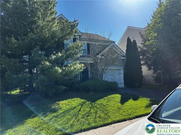 2325 S 2nd St, Allentown, PA 18103