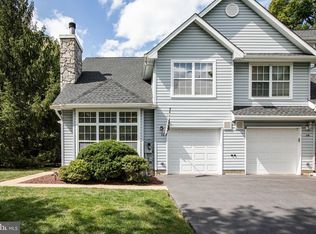 38 Haymarket Ct, East Windsor, NJ 08512