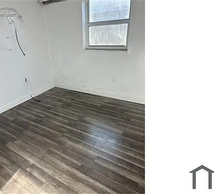 230 SW 2nd St — Photo 10