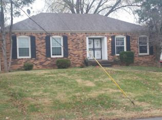 4005 Kirby Ln, Jeffersontown, KY 40299