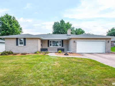 1008 E Madison St, Morton, IL, 61550