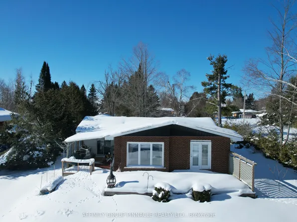 10 Ewen St, Kawartha Lakes, ON K0M 2B0